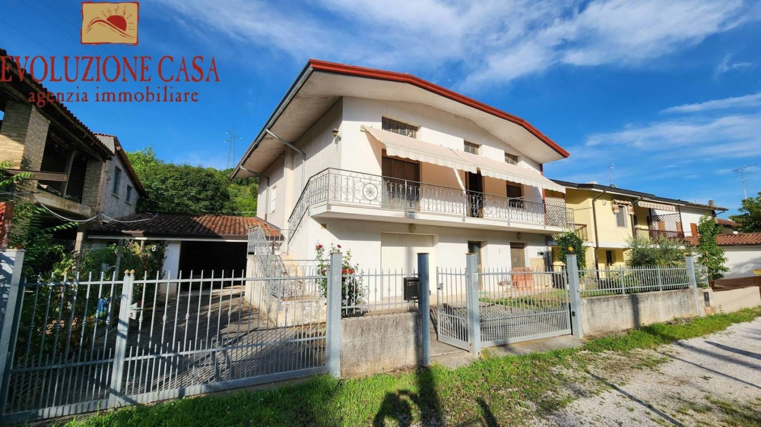 3 bedrooms House in Gorizia, Italy No. 291235