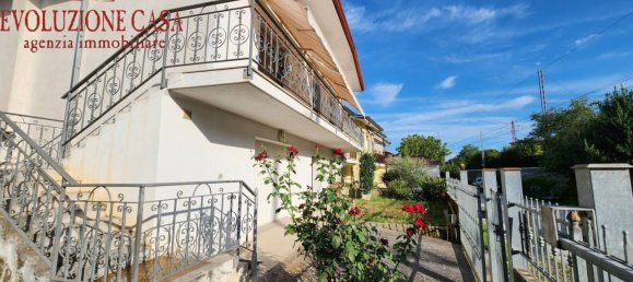 3 bedrooms House in Gorizia, Italy No. 291235 12