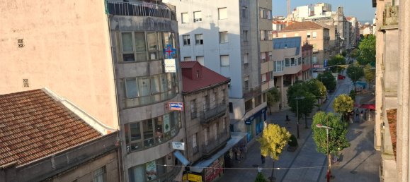 2 bedrooms Apartment in Vigo, Spain No. 190015 2