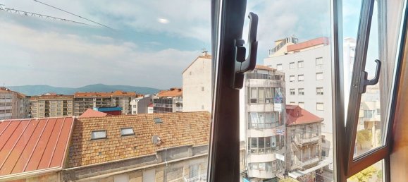 2 bedrooms Apartment in Vigo, Spain No. 190015 12