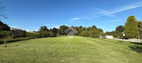 2351m² Land in Pordenone, Italy No. 329405 3