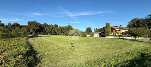 2351m² Land in Pordenone, Italy No. 329405 9