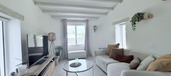 4 bedrooms House in Robion, France No. 292948 3