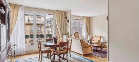 2 bedrooms Apartment in Paris, France No. 297451 2