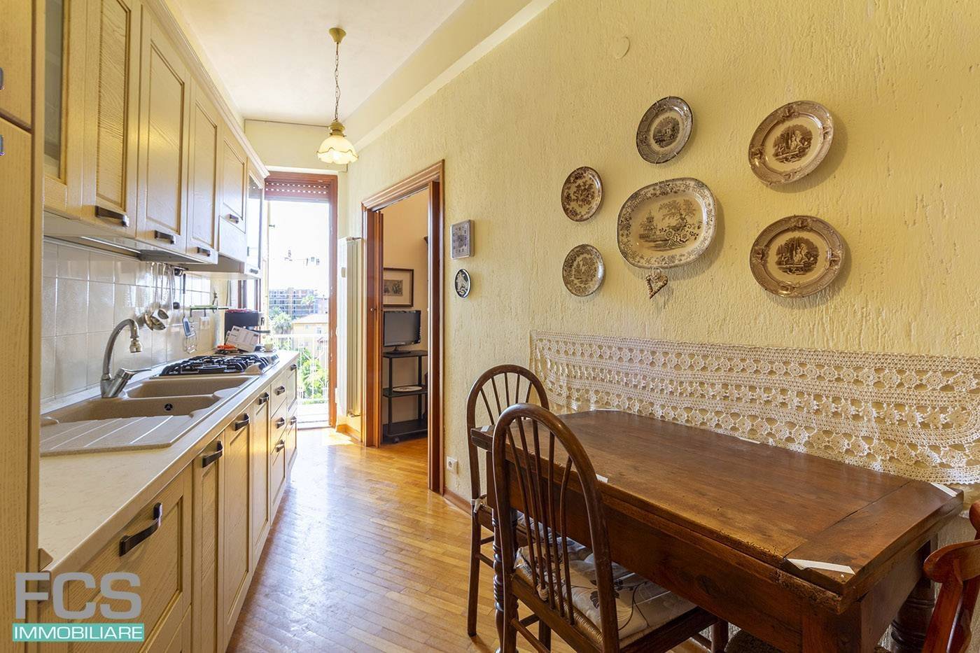 Apartamento de 2 dormitorios en Finale Ligure, Italy No. 294201