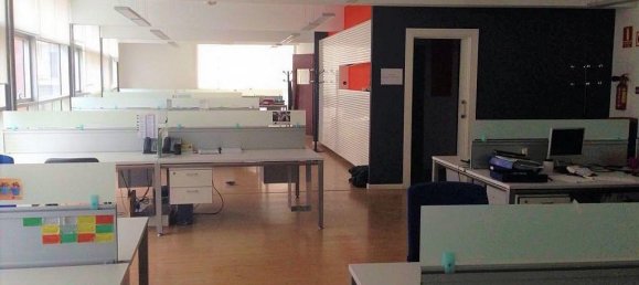1500m² Commercial property in Valencia, Spain No. 950 13