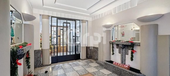 1 bedroom Apartment in Paris, France No. 165536 5