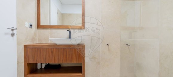 4 bedrooms House in Marco de Canaveses, Portugal No. 25807 5