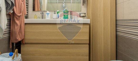 3-salle Appartement à Aci Castello, Italy No. 14775 20