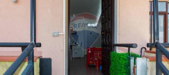 3-salle Appartement à Aci Castello, Italy No. 14775 40