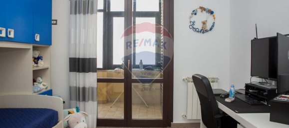 3-salle Appartement à Aci Castello, Italy No. 14775 22