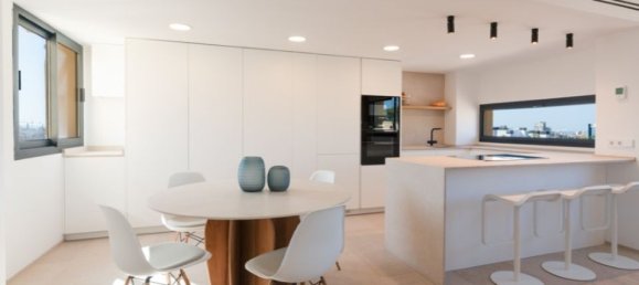 3 bedrooms Apartment in Palma de Majorca, Spain No. 189807 4