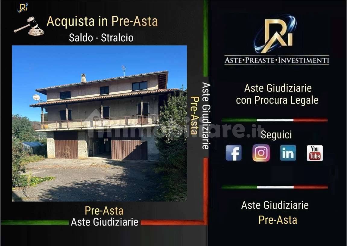 3 Schlafzimmer Villa in Valganna, Italy, Nr. 5438