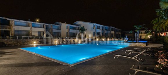 Apartamento de 2 dormitorios en Desenzano del Garda, Italy No. 262851 34