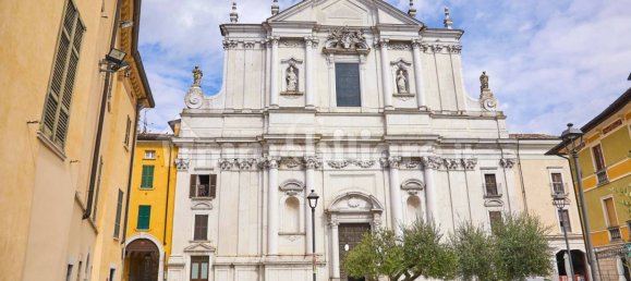 Apartamento de 2 dormitorios en Desenzano del Garda, Italy No. 262851 30