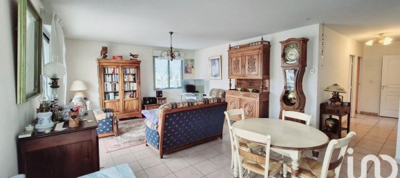 3-salle Appartement à Veauche, France No. 273054 2