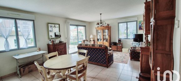 3-salle Appartement à Veauche, France No. 273054 3