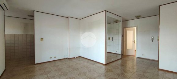 2 bedrooms Apartment in Carmagnola, Italy No. 273233 6