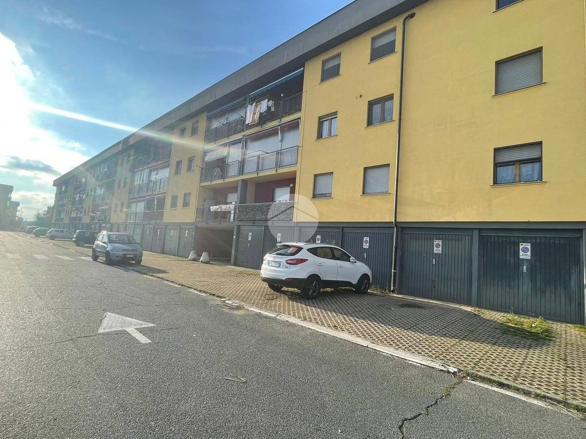 2 bedrooms Apartment in Carmagnola, Italy No. 273233
