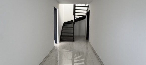 4 bedrooms Villa in Mougins, France No. 335264 5