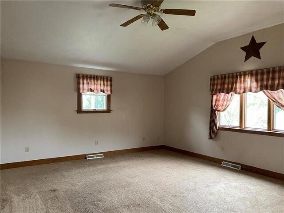 3 bedrooms House in New Kensington, USA No. 387314