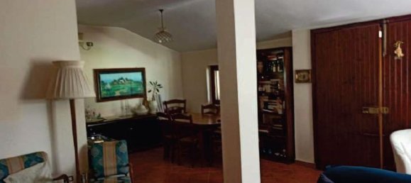 6-salle Appartement à Castrovillari, Italy No. 186426 34