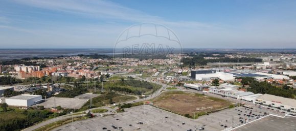 64190m² Land in Esgueira, Portugal No. 92718 3