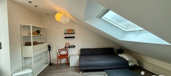 Estudio en Nantes, France No. 95953 2