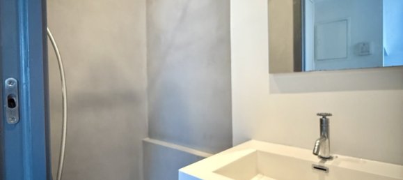 Estudio en Nantes, France No. 95953 4