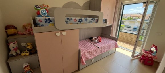 5 Schlafzimmer Villa in Vitulazio, Italy, Nr. 337474 16
