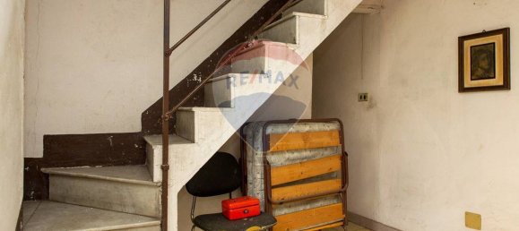 4 Schlafzimmer Wohnung in Catania, Italy, Nr. 91575 12