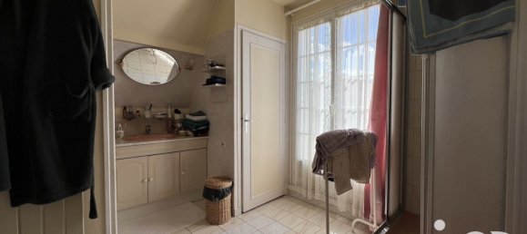 Casa de 3 dormitorios en Precy-sur-Oise, France No. 72110 7