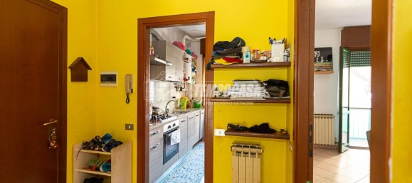 3 rooms Apartment in Rivolta d'Adda, Italy No. 293676 21