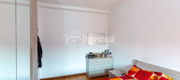 3 rooms Apartment in Rivolta d'Adda, Italy No. 293676 14