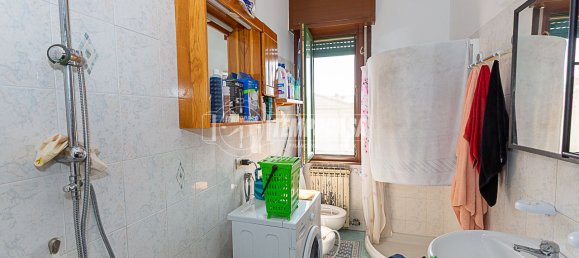 3 rooms Apartment in Rivolta d'Adda, Italy No. 293676 15