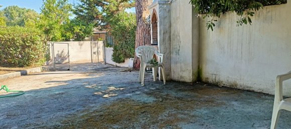 6 rooms Apartment in Cellole, Italy No. 284058 3