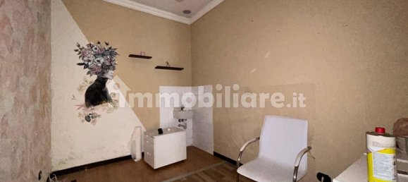 Propiedad comercial de 4 habitaciónes en Fiumicino, Italy No. 279901 4