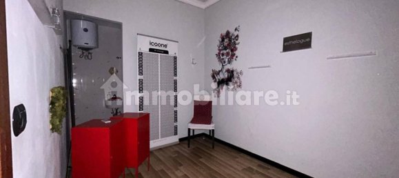 Propiedad comercial de 4 habitaciónes en Fiumicino, Italy No. 279901 9