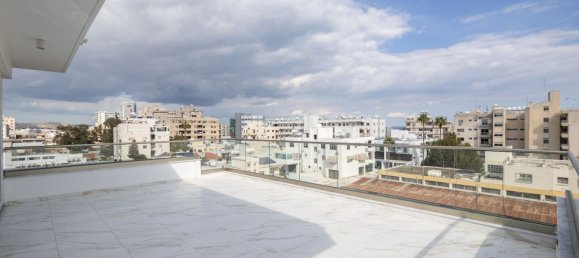 Квартира с 3 спальнями в Ларнака, Кипр № 22799 2