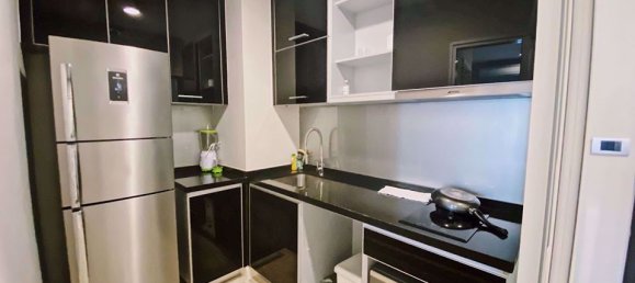 1 bedroom Condo in Khlong Toei, Thailand No. 9996 4