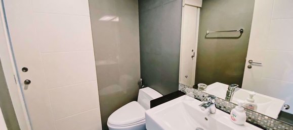 1 bedroom Condo in Khlong Toei, Thailand No. 9996 6