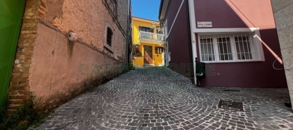 Casa de 2 habitaciónes en Santo Stefano del Sole, Italy No. 266509 12