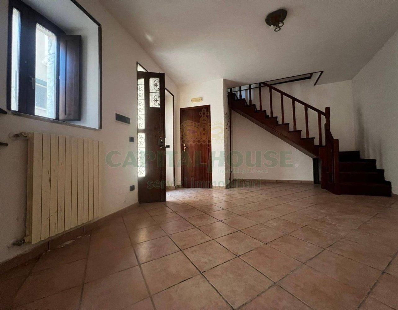 Casa de 2 habitaciónes en Santo Stefano del Sole, Italy No. 266509