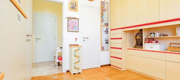 3 Schlafzimmer Wohnung in Opera, Italy, Nr. 357821 33