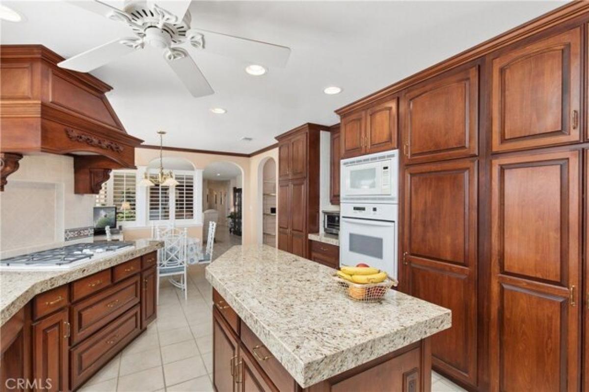 Casa de 4 dormitorios en Riverside, USA No. 440231