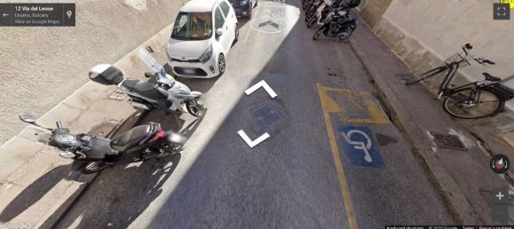 3 rooms Apartment in Livorno, Italy No. 191478 8