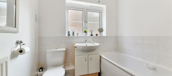 Квартира с 2 спальнями в Эпсом, Великобритания № 9733 11