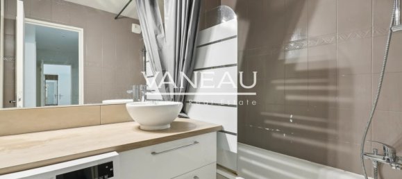 2 bedrooms Apartment in Paris, France No. 151250 17