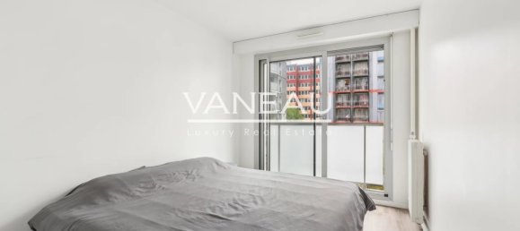 2 bedrooms Apartment in Paris, France No. 151250 12