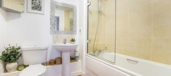 2 bedrooms Apartment in Epsom, United Kingdom No. 9711 12